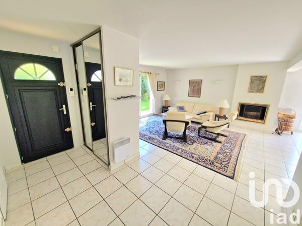 Maison à vendre 5 pièces 122 m² Forges-les-Eaux