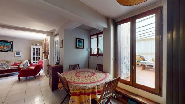 Maison Chatenay Malabry 5 pièce(s) 94.24 m2 ; RER B Robinson ; Rue Houdan ; Jardin ; Garage ;