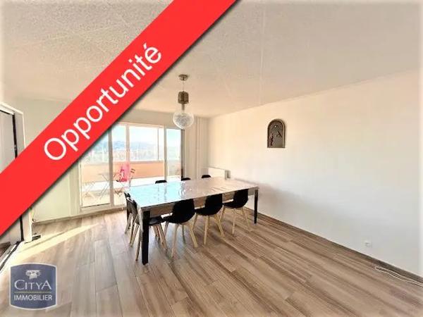 Appartement à vendre 4 pièces 93m²