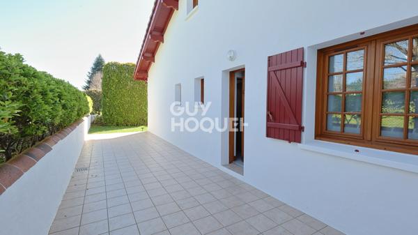 Maison Hasparren 6 pièce(s) 167.39 m2