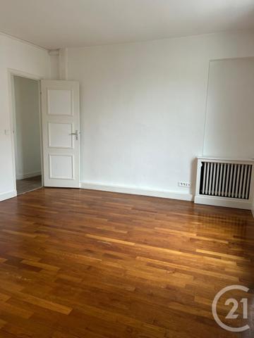 Appartement Autre à vendre  20 pièces - 162,78 m2 ANET - 28