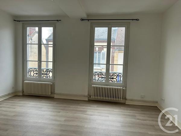 Appartement Autre à vendre  20 pièces - 162,78 m2 ANET - 28