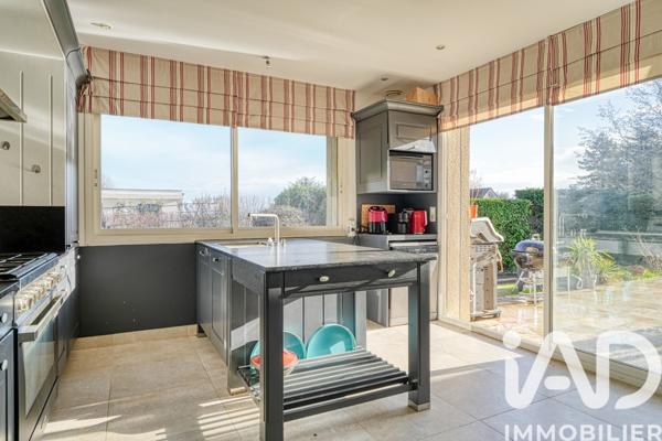 Location maison 9 pièces 250 m² Orgeval