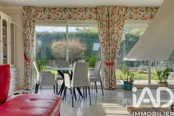 Location maison 9 pièces 250 m² Orgeval