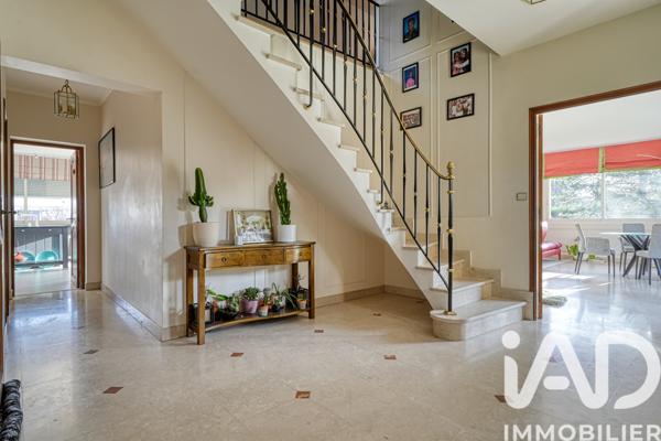 Location maison 9 pièces 250 m² Orgeval