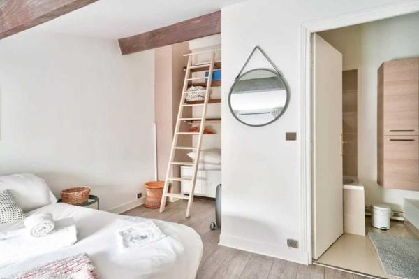 Appartement - Paris PARIS CENTRE – CHÂTELET / LES HALLES – APPARTEMENT 2 PIÈCES AVEC BALCON AU CŒUR DE LA CAPITALE