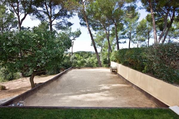 Maison à vendre 8 pièces PERTUIS (84) terrain de 1 h 2 avec piscine