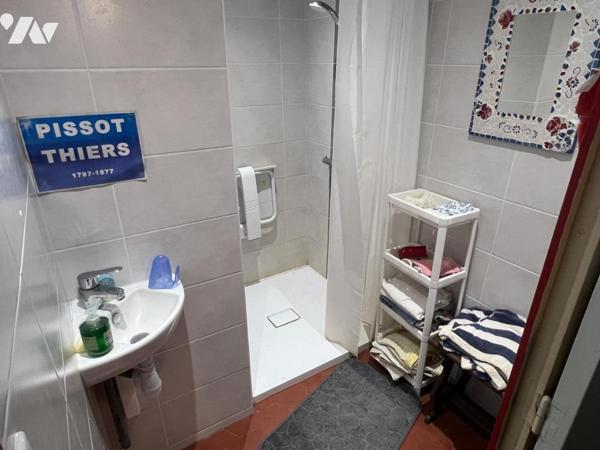 SAVENAY - Propriété de 230 m² sur un domaine de plus de 16 hectares de bois.