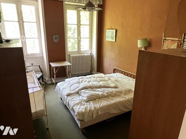 SAVENAY - Propriété de 230 m² sur un domaine de plus de 16 hectares de bois.