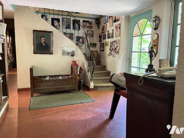 SAVENAY - Propriété de 230 m² sur un domaine de plus de 16 hectares de bois.