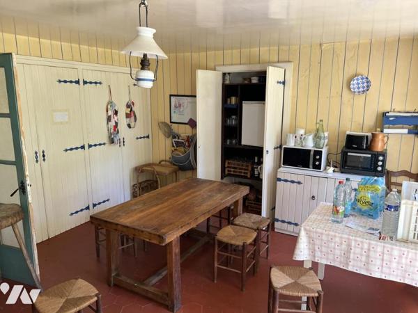 SAVENAY - Propriété de 230 m² sur un domaine de plus de 16 hectares de bois.