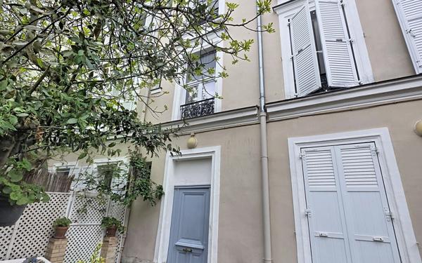 Appartement à vendre    2 pièces • 30,84 m2 Issy-les-Moulineaux