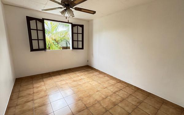 Maison à vendre    4 pièces •  Saint-Benoît