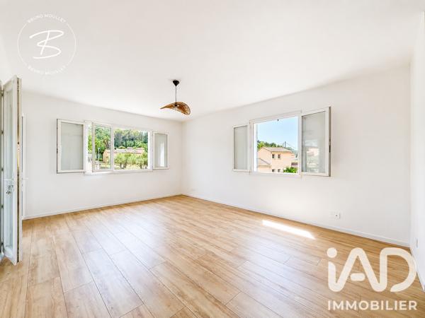 Appartement à vendre 4 pièces 82 m² Pierrefeu-du-Var
