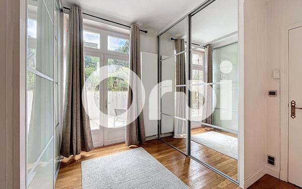 Maison à vendre    6 pièces •  Brive-la-Gaillarde