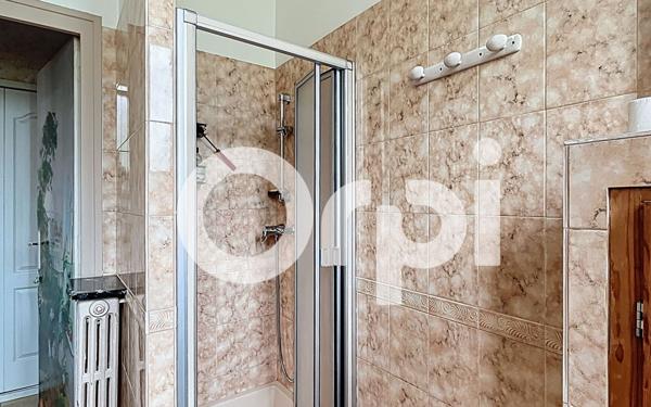 Maison à vendre    6 pièces •  Brive-la-Gaillarde