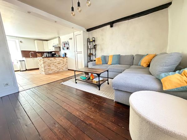 Appartement La Ville Du Bois 5 pièces 100m2