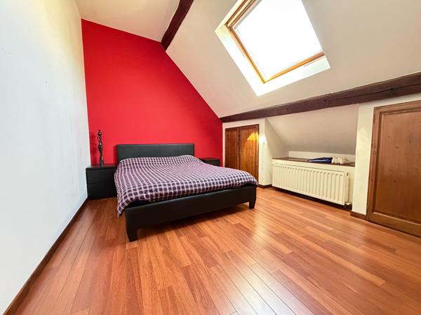 Appartement La Ville Du Bois 5 pièces 100m2