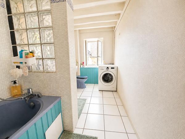 Appartement La Ville Du Bois 5 pièces 100m2