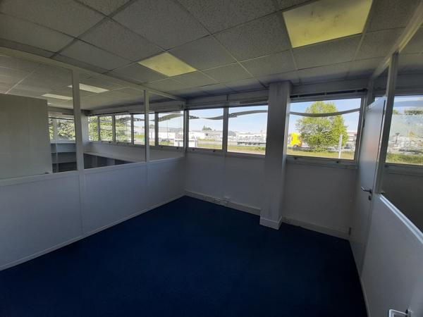 A VENDRE BATIMENT DE BUREAUX INDEPENDANT de 550 m² environ à NANTES QUARTIER EST