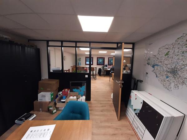 A LOUER BUREAUX de 110 m² environ à La Chapelle sur Erdre