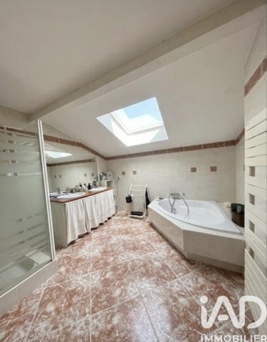 Maison à vendre 8 pièces 185 m² Gradignan