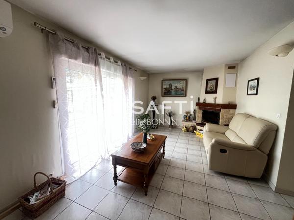 Talence maison rénovée 3 chambres + bureau avec garage et stationnement