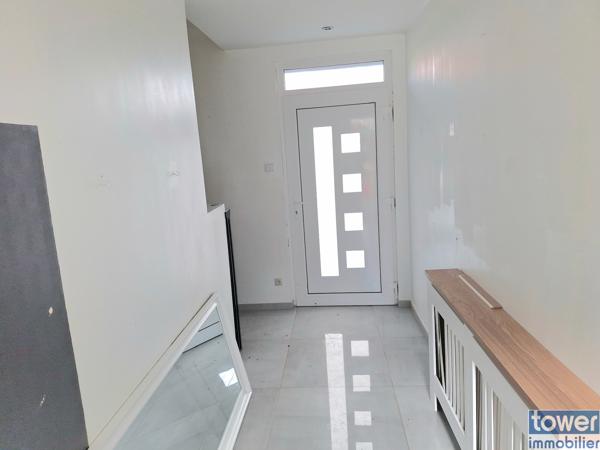 Maison
                                                                                                                                                                                                                                                                                                                        7 pièce(s)                                                                                                                                                                                                          4 chambre(s)                                                                                                                                                                                                          124  m²