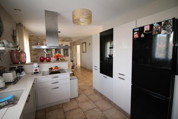 Villa type 4 piscine