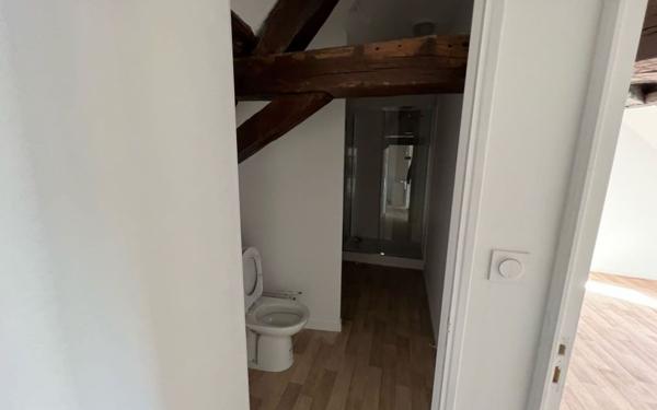 Appartement à louer    2 pièces • 40,69 m2 Châtellerault