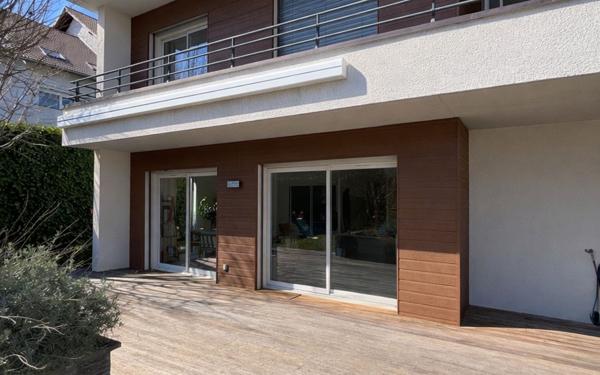 Maison à louer    4 pièces •  Gex