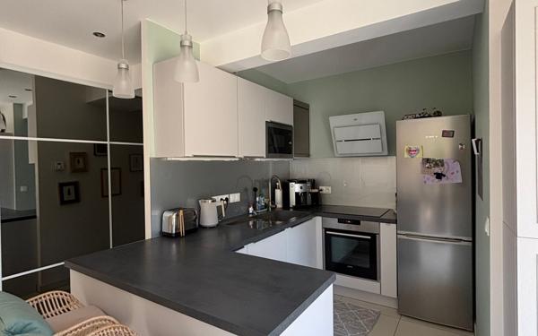 Maison à louer    4 pièces •  Gex