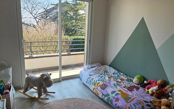 Maison à louer    4 pièces •  Gex