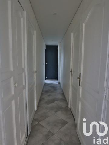 Maison traditionnelle 5 pièces de 160 m² à Trignac (44570)