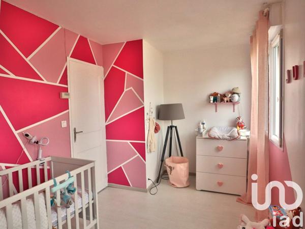 Maison traditionnelle 5 pièces de 160 m² à Trignac (44570)