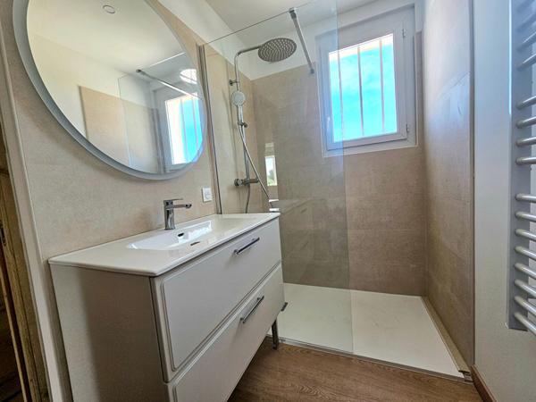 Appartement La Crau T4 69 m2 - Secteur calme, A proximité du Centre-ville