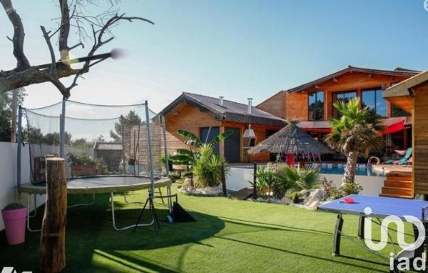 Maison d’architecte 8 pièces de 265 m² à Générac (30510)