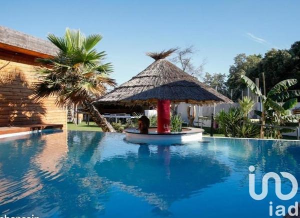 Maison d’architecte 8 pièces de 265 m² à Générac (30510)