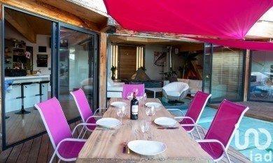 Maison d’architecte 8 pièces de 265 m² à Générac (30510)