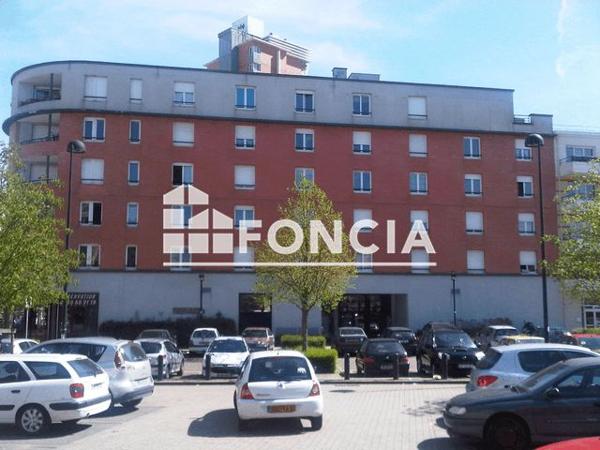 Location Studio 20.9 m² - 2 RUE DE BUCAREST Elancourt 78990