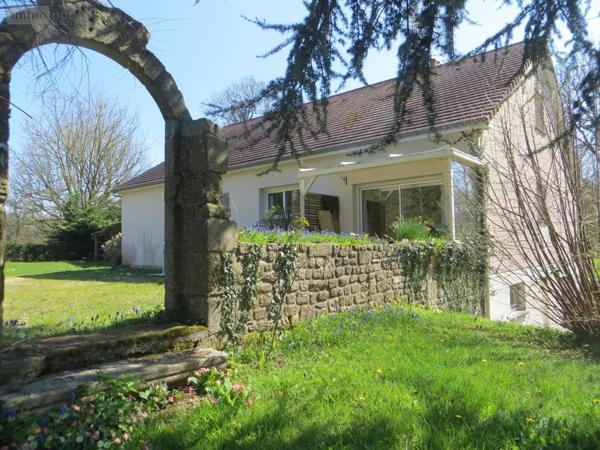 Maison à vendre à Mesnil-Clinchamps dans le Calvados (14380), ref : 14076-5721