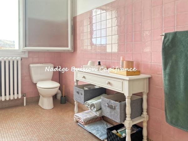 Maison rénovée de 5 pièces 125 m² -Proche centre-ville de DIVES SUR MER - DPE B