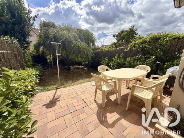 Maison à vendre 5 pièces 99,6 m² Montigny-le-Bretonneux