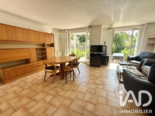 Maison à vendre 5 pièces 99,6 m² Montigny-le-Bretonneux