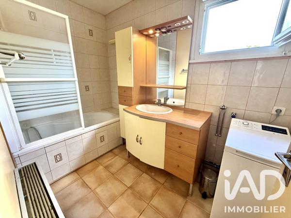 Maison à vendre 5 pièces 99,6 m² Montigny-le-Bretonneux