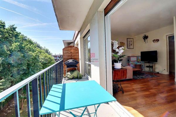 Appartement Sainte Genevieve Des Bois 4 pièce(s) 76 m2