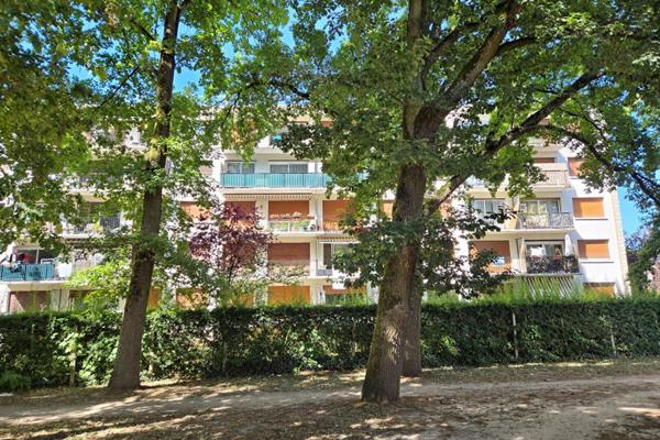 Appartement Sainte Genevieve Des Bois 4 pièce(s) 76 m2