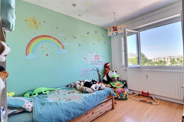 Appartement Sainte Genevieve Des Bois 4 pièce(s) 76 m2