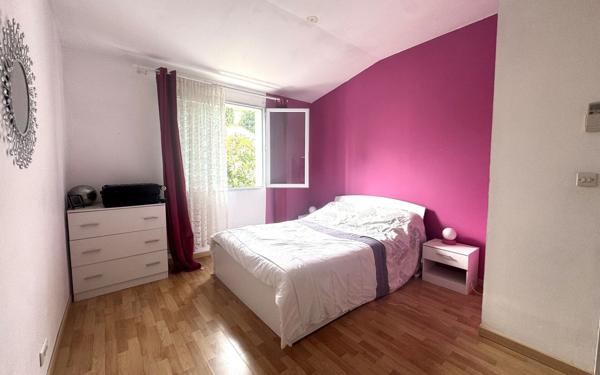 Maison à vendre    6 pièces •  Nîmes