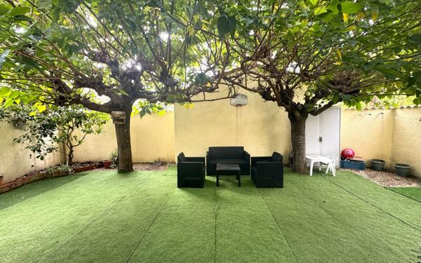 Maison à vendre    6 pièces •  Nîmes